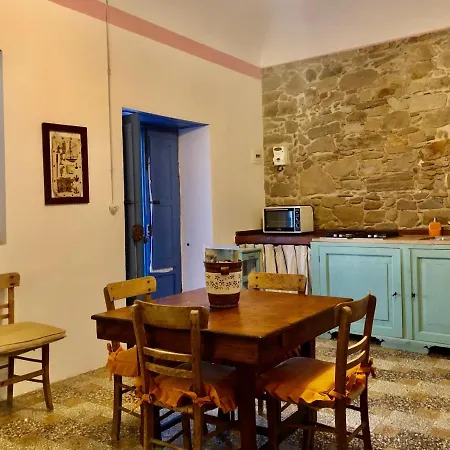 Casa Della Lampara * Capo dʼOrlando
